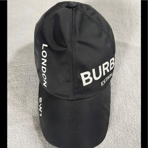 Burberry Horseferry baseball cap.